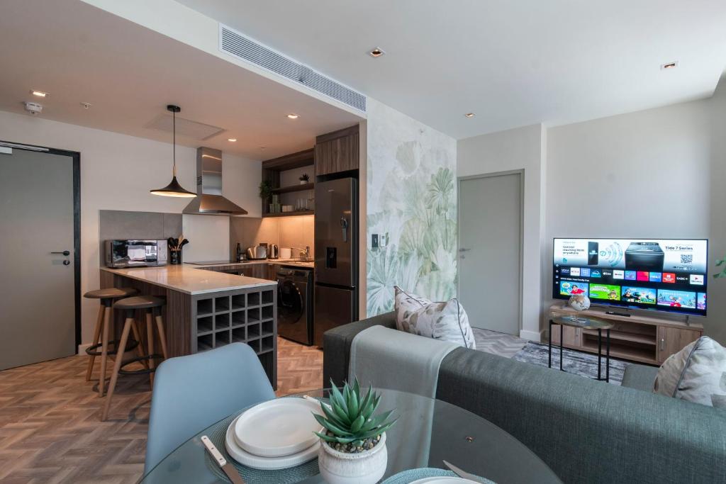 Lux City Suite - Near CTICC and V&A
