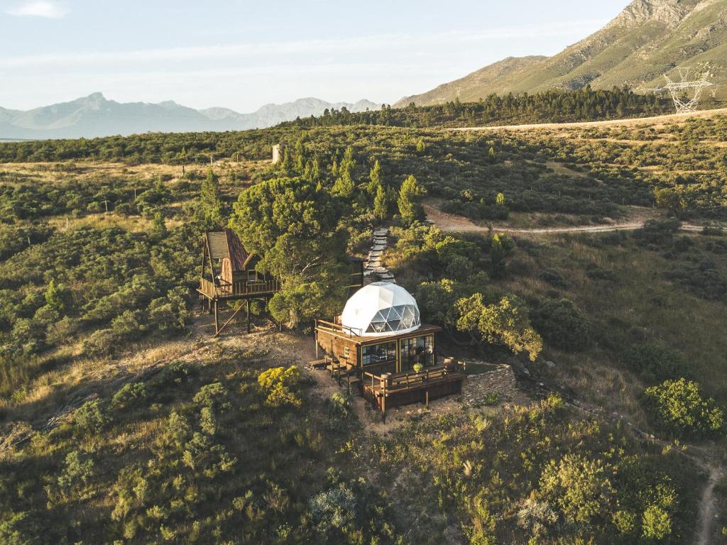 Moonrise Dome - La Bruyere farm