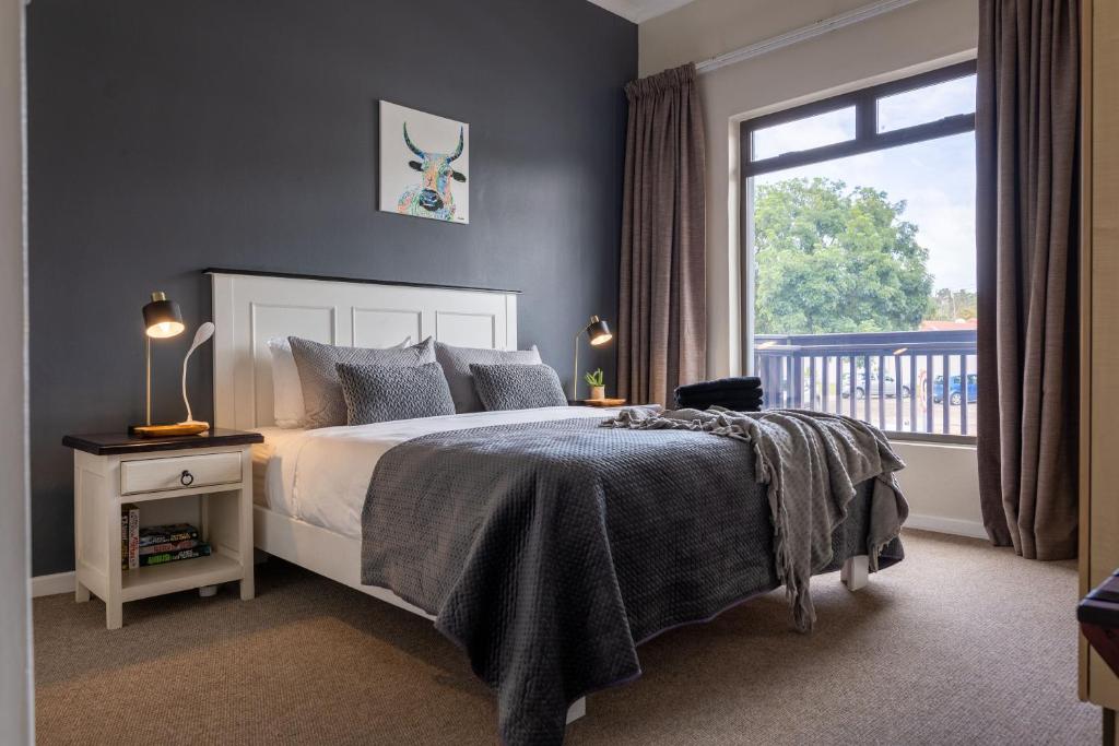 Plett Escape - Central & Walk to the Beach