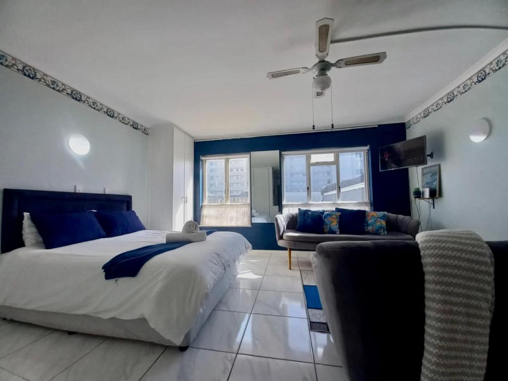 Royal Classico Getaway in Strand Beach