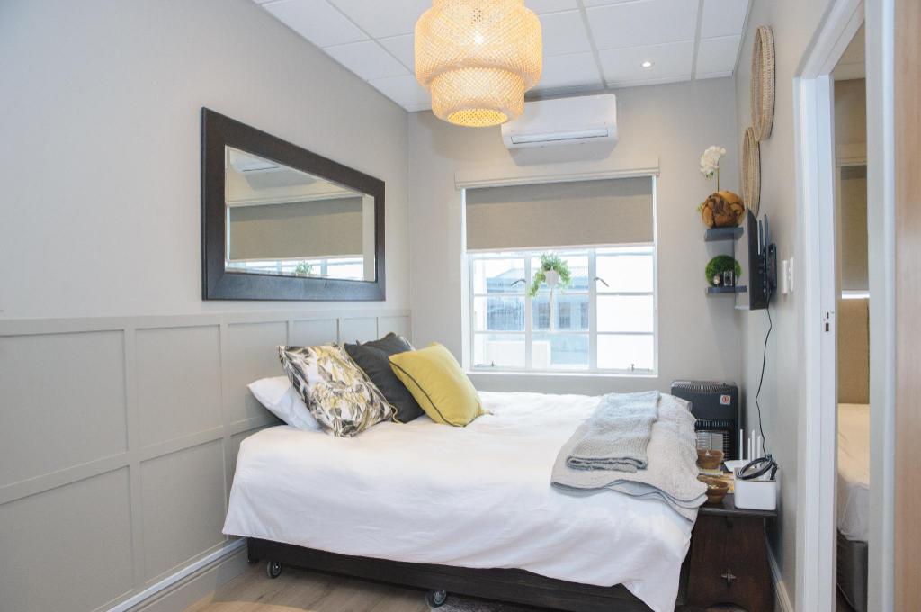 Royal Pearl, Insta-worthy APT