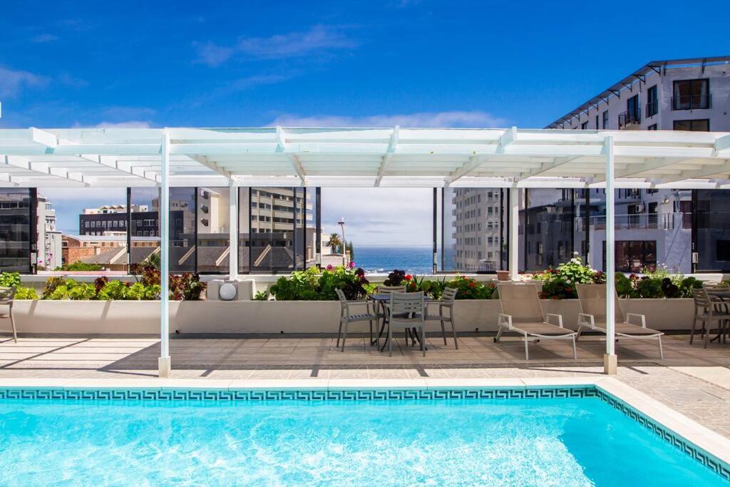 Seabreeze Apartment