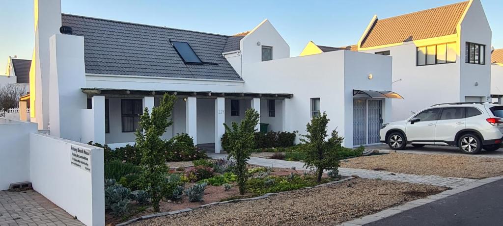 Starfish Cottage On Golden Mile