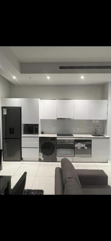 Stylish and Upscale 2 Bed Apt