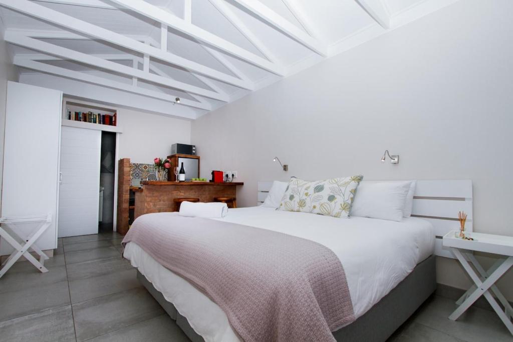 The Courtyard Suite