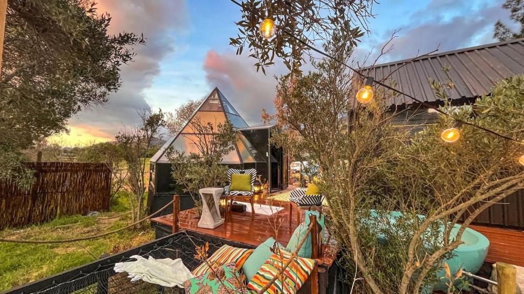 Riverside Glass Cabin Franschhoek